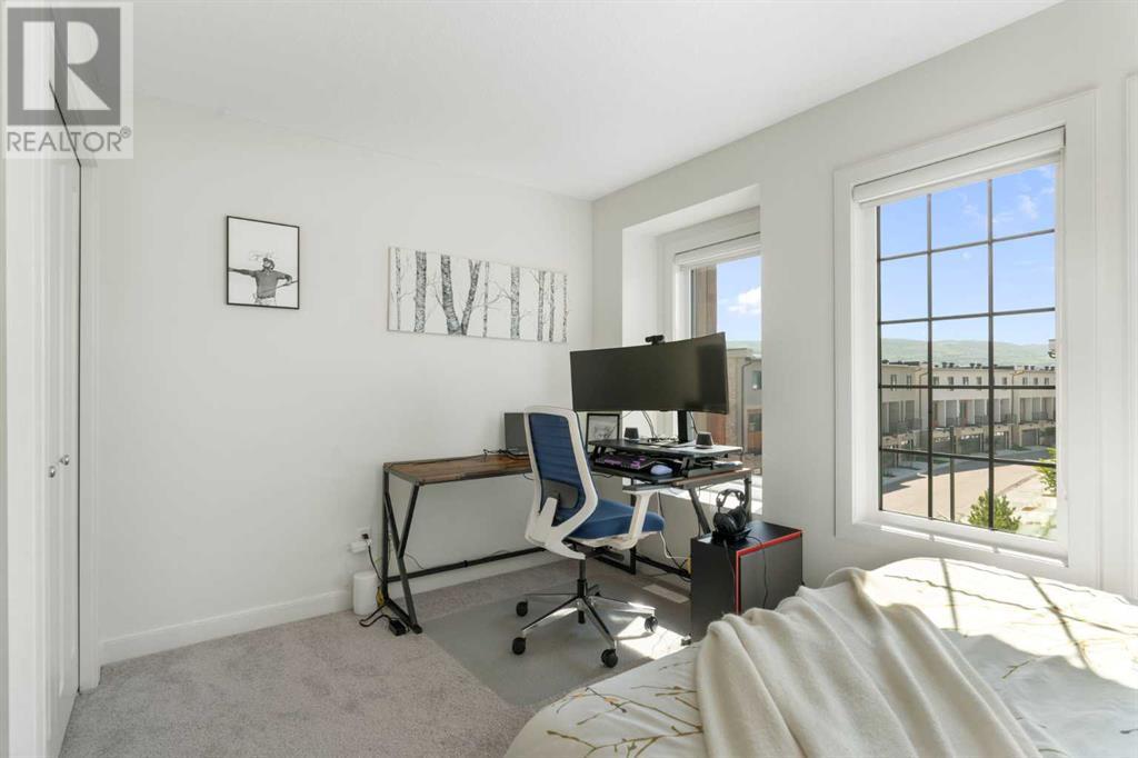 Single Family House for Sale in   Greenbriar Place NW Greenwood/Greenbriar Calgary 