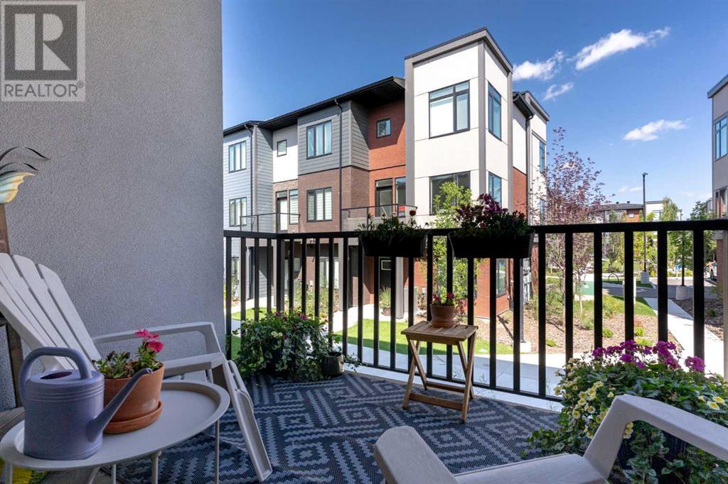Single Family House for Sale in   Greenbriar Place NW Greenwood/Greenbriar Calgary 