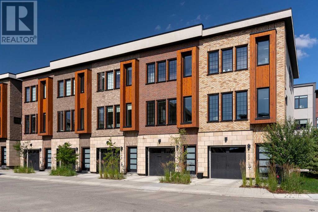 Single Family House for Sale in   Greenbriar Place NW Greenwood/Greenbriar Calgary 