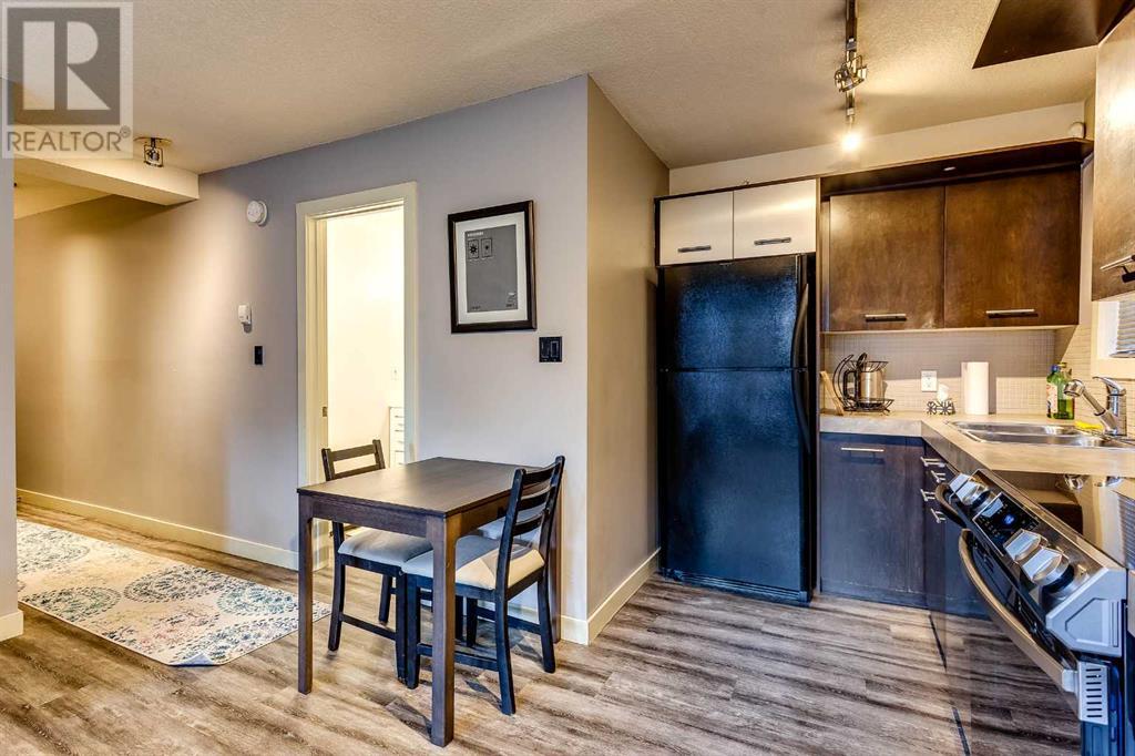 Single Family House for Sale in    Avenue SW Mission Calgary 