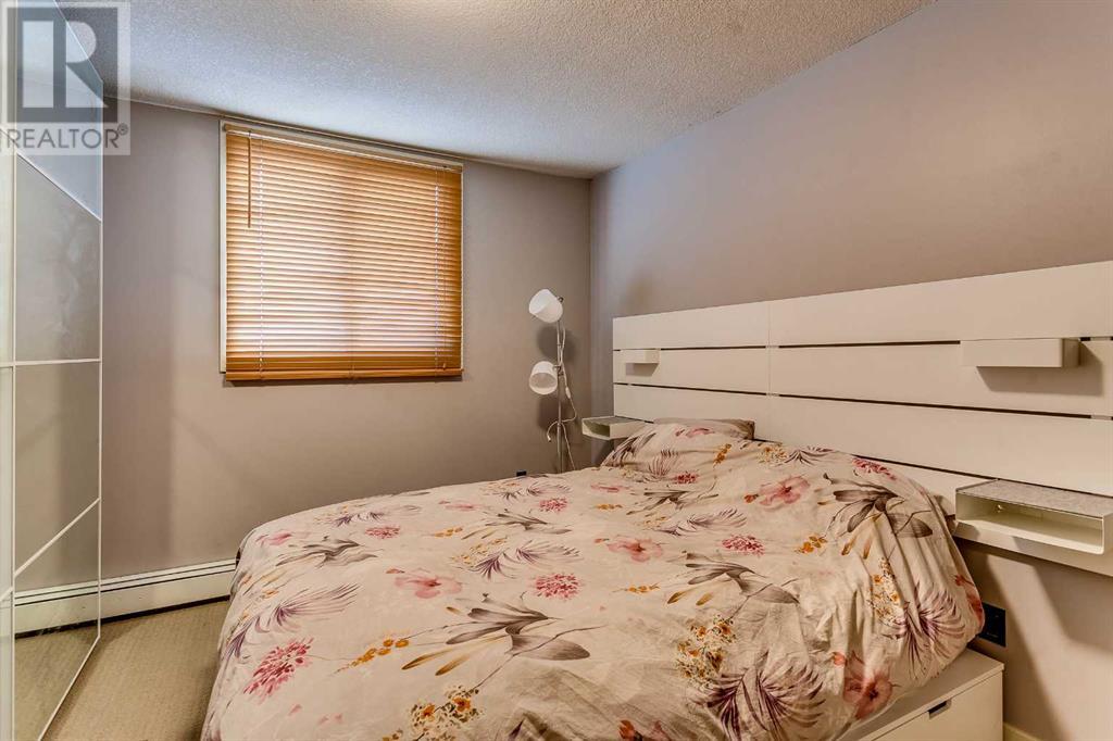 Single Family House for Sale in    Avenue SW Mission Calgary 
