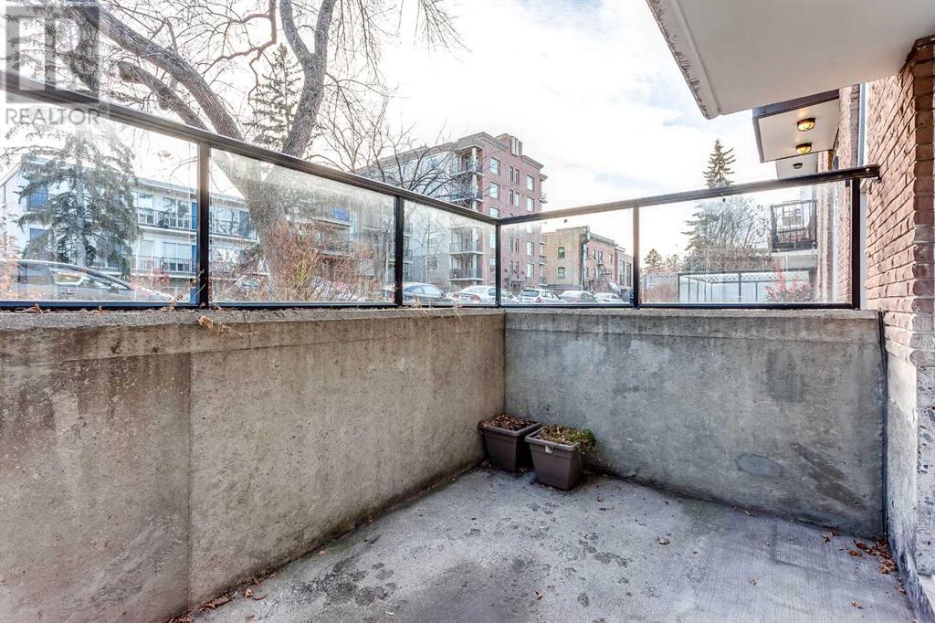Single Family House for Sale in    Avenue SW Mission Calgary 