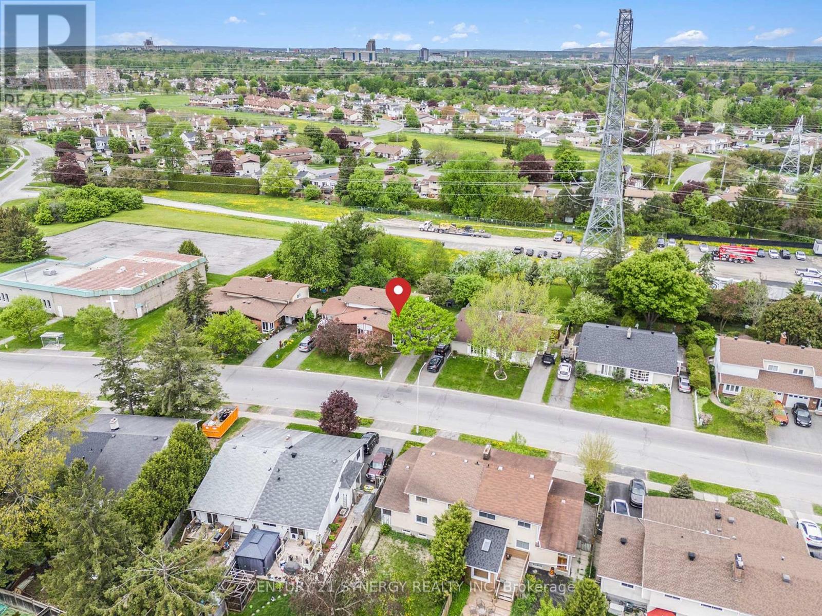 Photo 15 of 127 Woodfield Drive, Ottawa ON