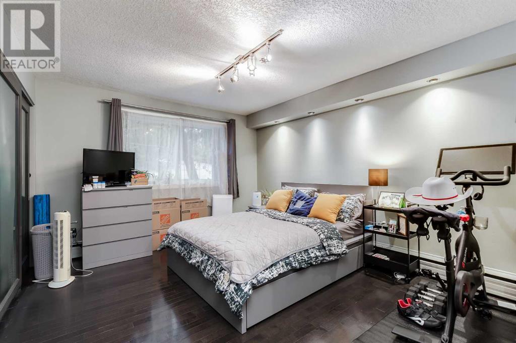 Single Family House for Sale in    Street SW Lower Mount Royal Calgary 