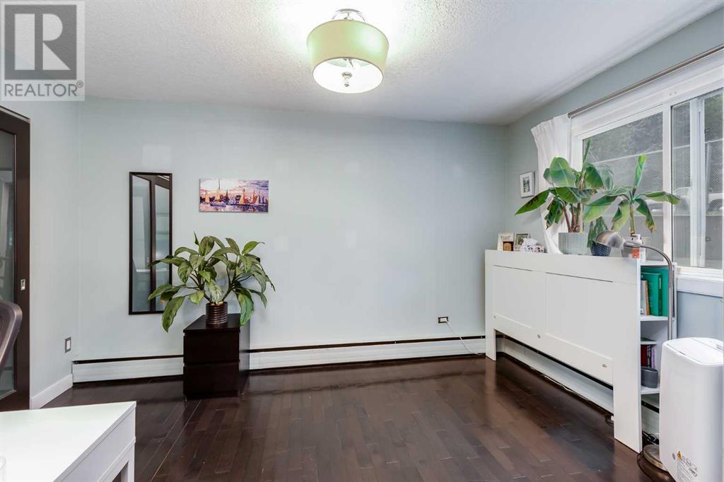 Single Family House for Sale in    Street SW Lower Mount Royal Calgary 