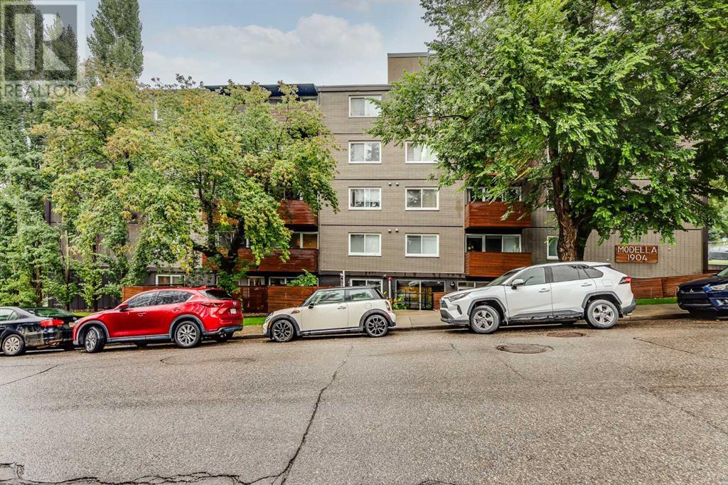 Single Family House for Sale in    Street SW Lower Mount Royal Calgary 