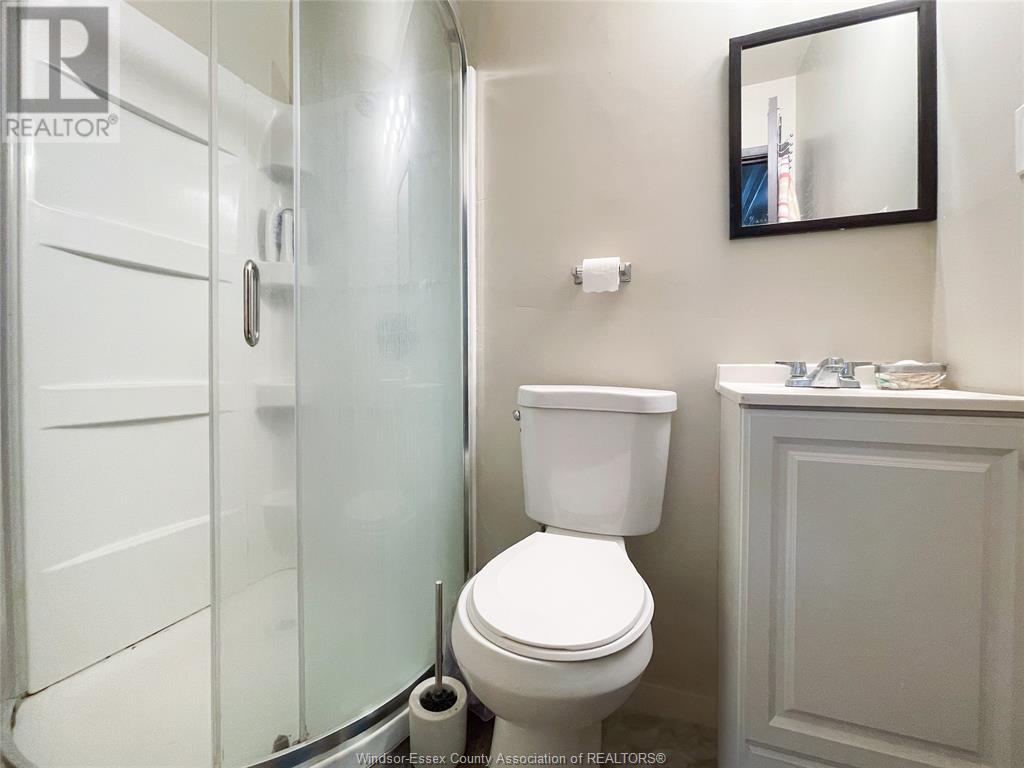 Photo 12 of 327 29 Curry, Windsor ON