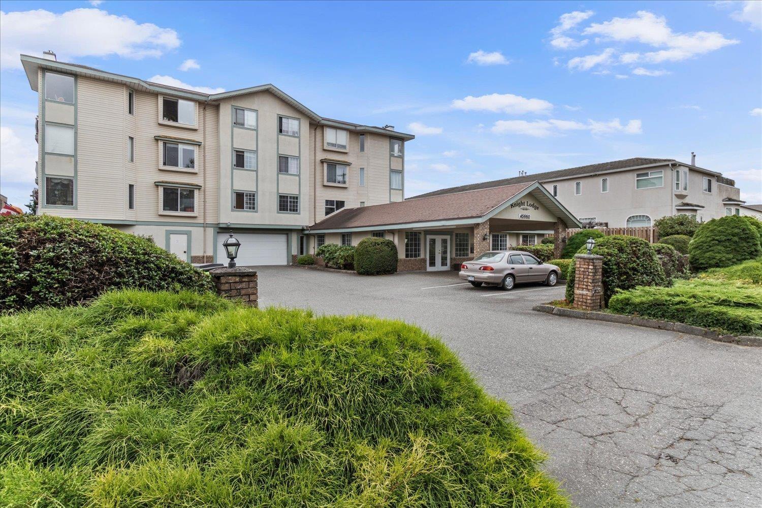 306 45660 KNIGHT ROAD, Sardis West Vedder, Chilliwack