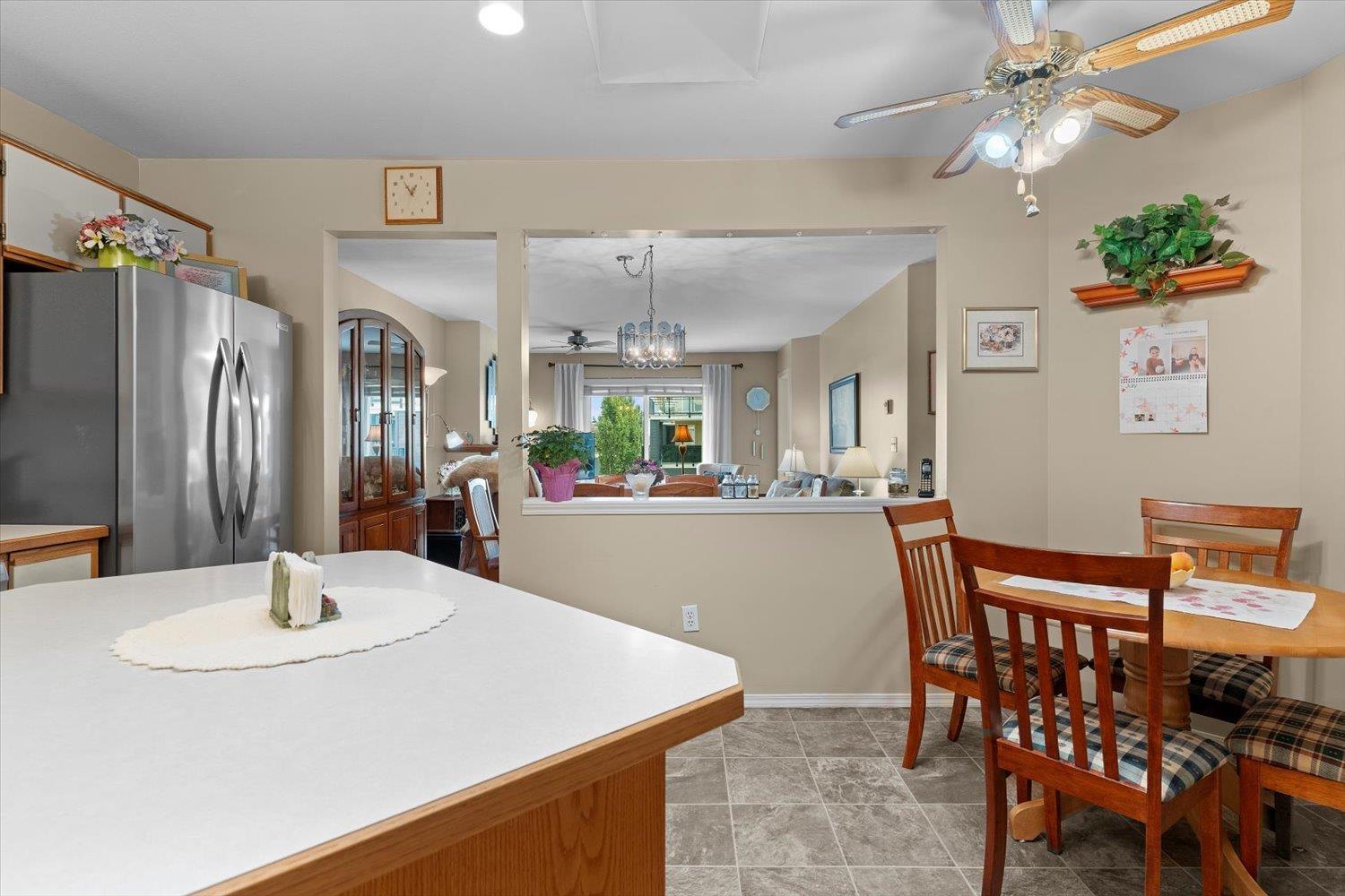 306 45660 KNIGHT ROAD, Sardis West Vedder, Chilliwack