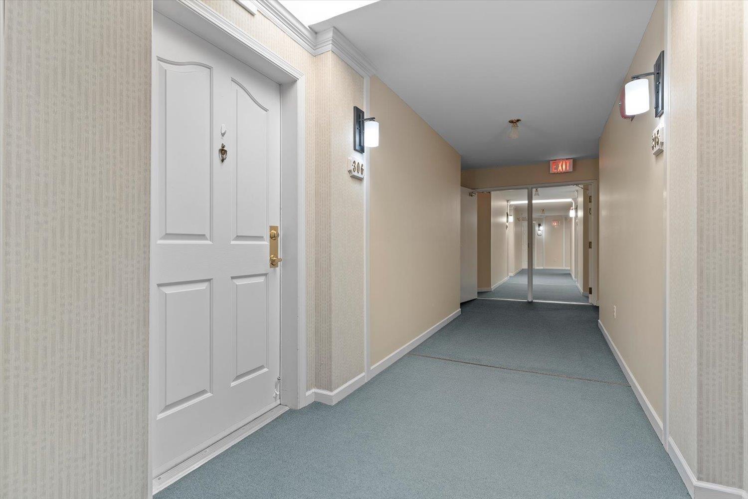 306 45660 KNIGHT ROAD, Sardis West Vedder, Chilliwack