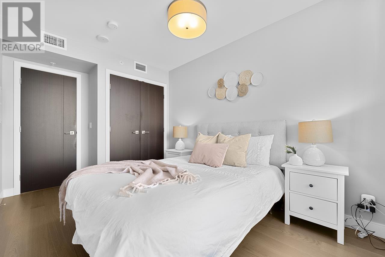 1705 210 SALTER STREET, New Westminster