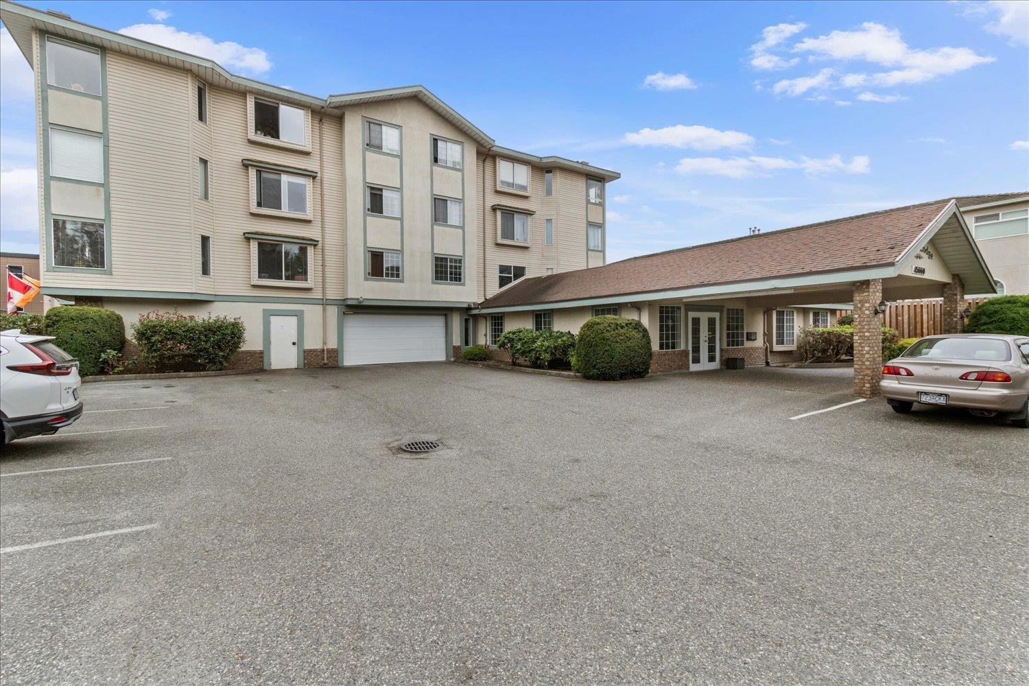 306 45660 KNIGHT ROAD, Sardis West Vedder, Chilliwack