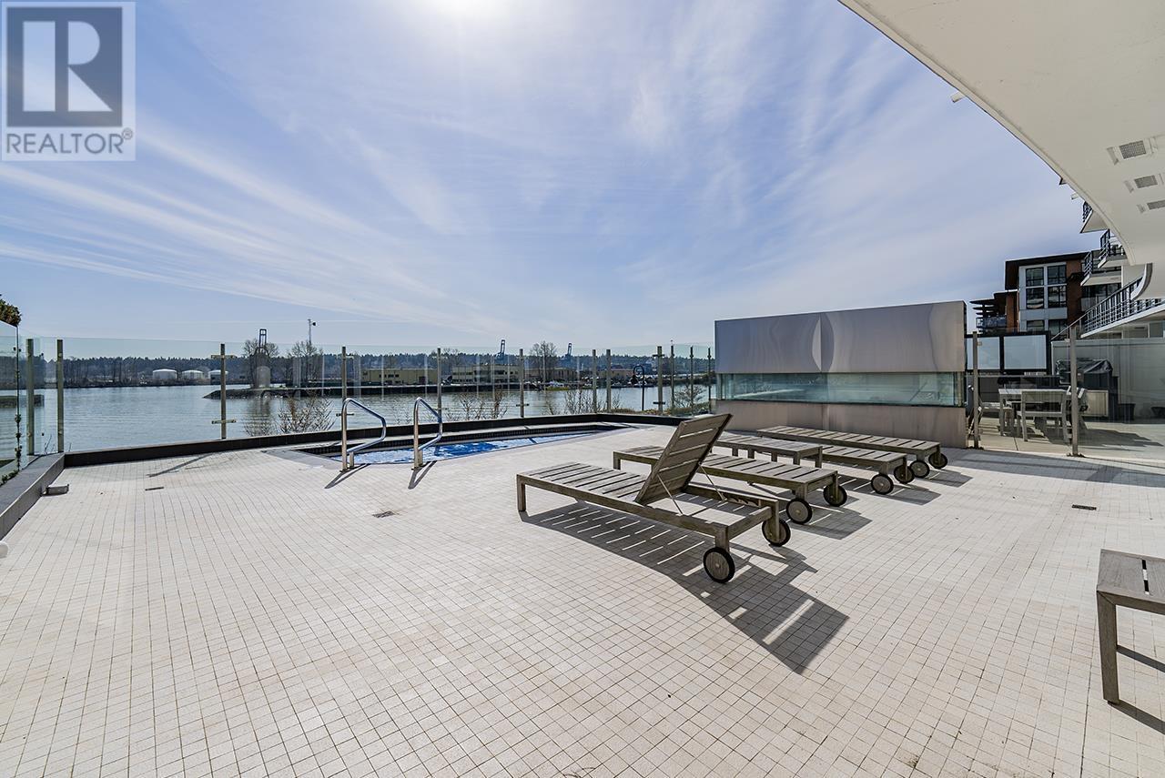 1705 210 SALTER STREET, New Westminster