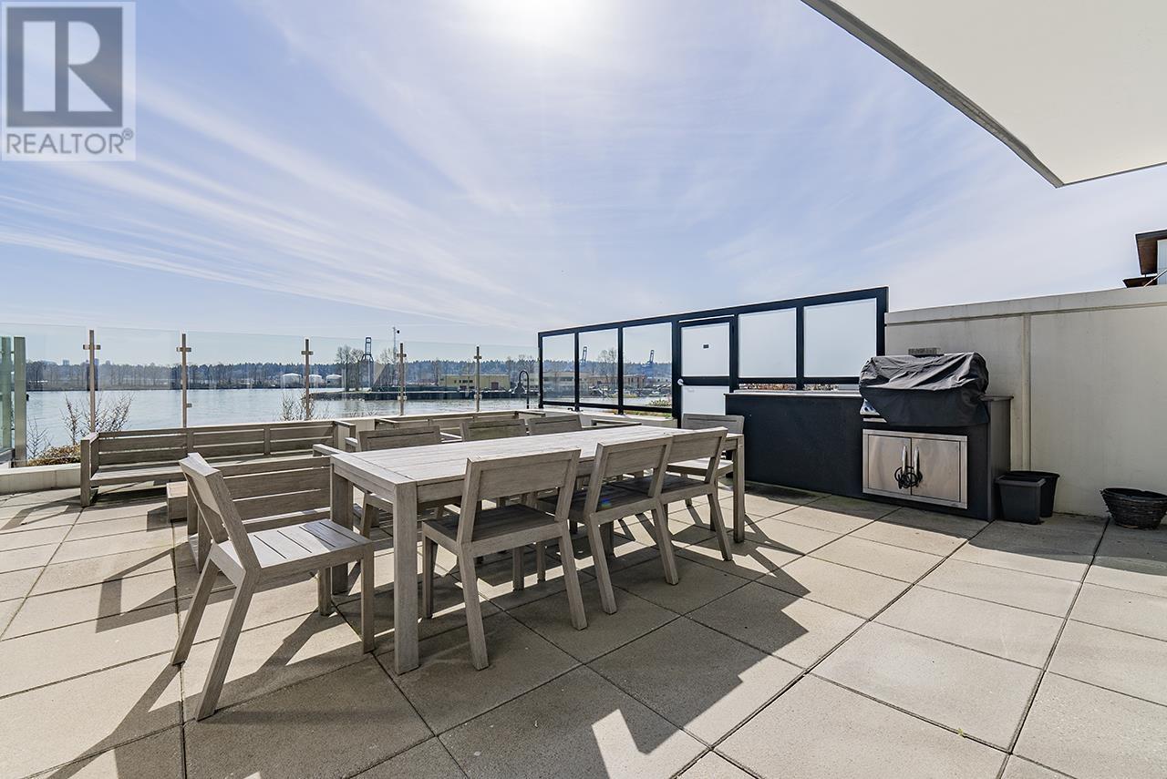 1705 210 SALTER STREET, New Westminster