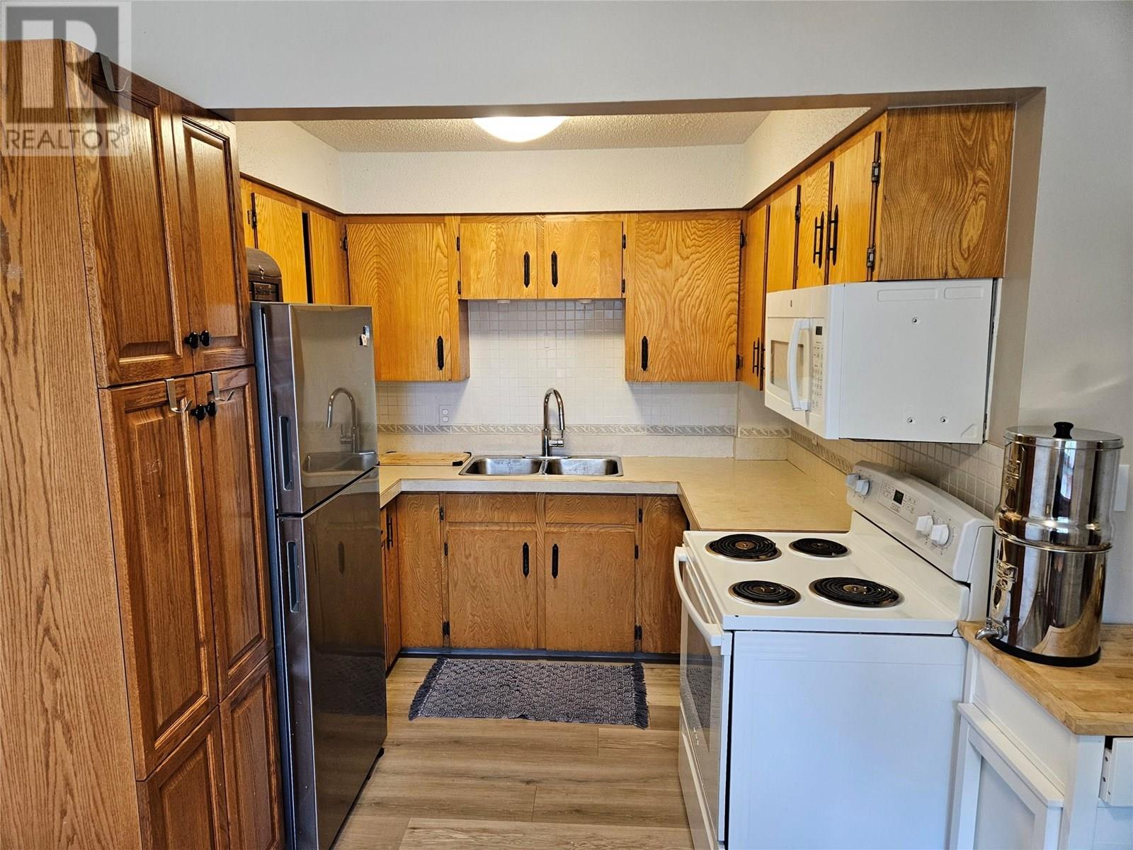 929 Dogwood Street, Creston