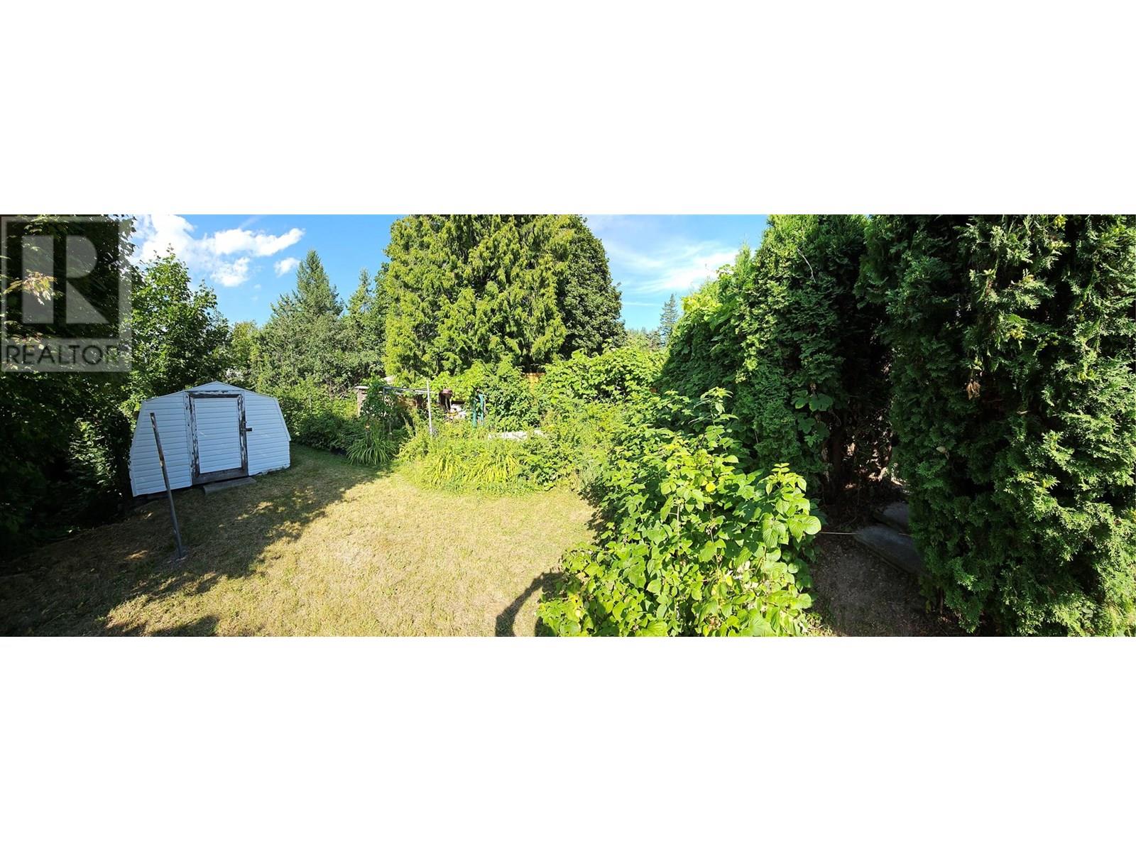 929 Dogwood Street, Creston