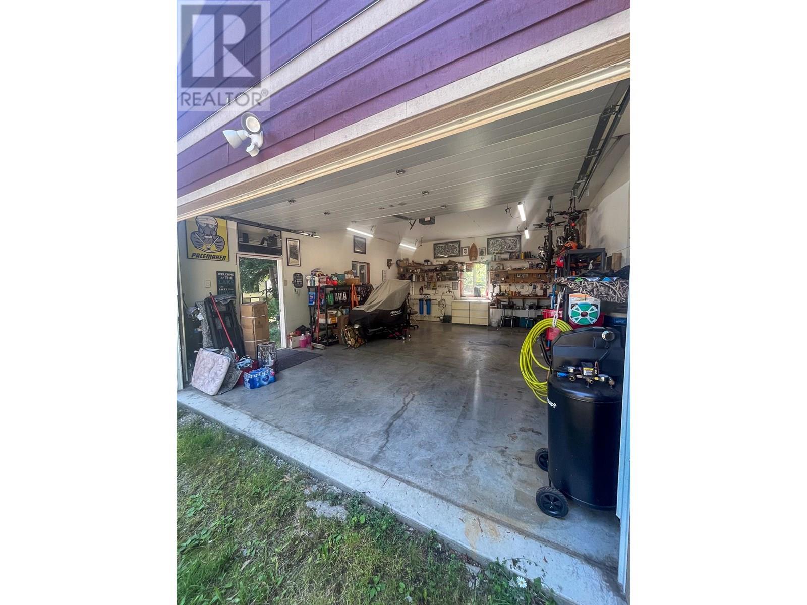 Photo 28 of 6240 Lake Street, Kaslo BC