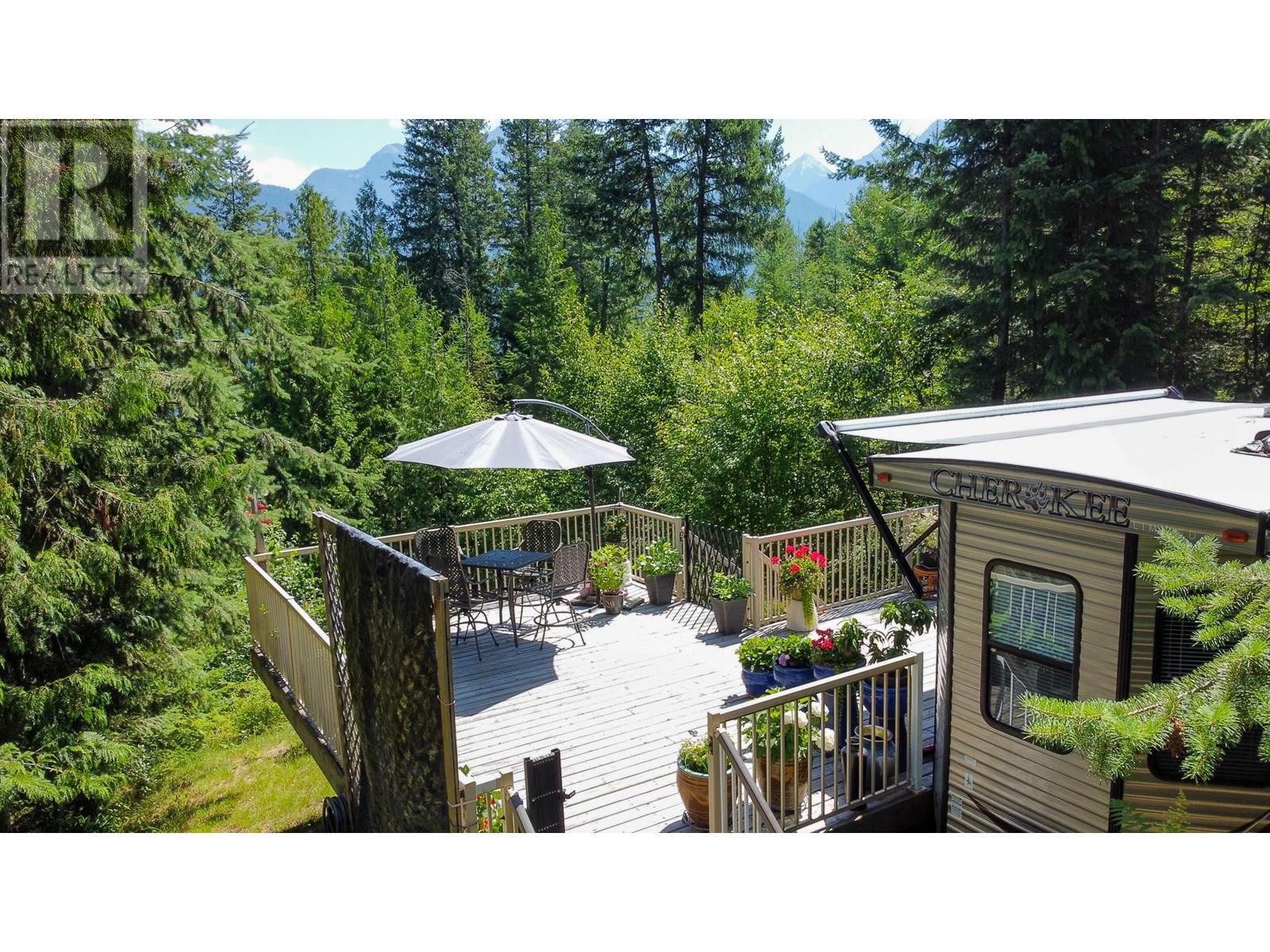 Photo 36 of 6240 Lake Street, Kaslo BC