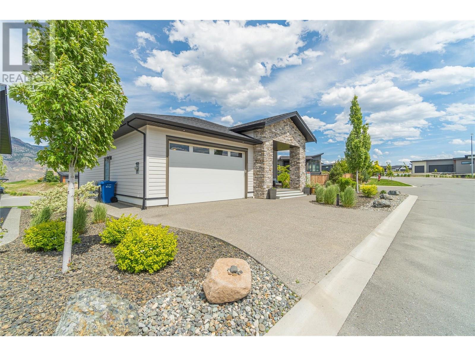 Photo 2 of 260 Rue Cheval Noir Unit 21, Kamloops BC