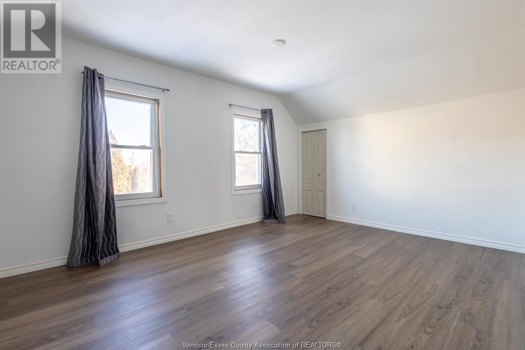 Photo 14 of 1695 Division Road North, Kingsville ON