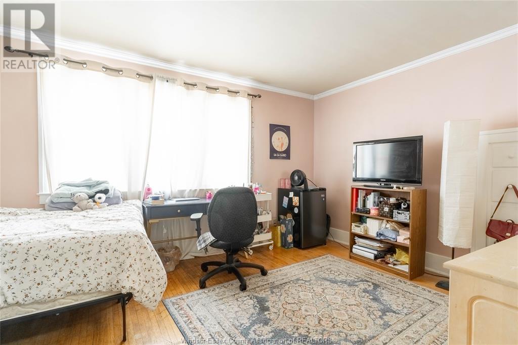 Photo 12 of 436 Partington, Windsor ON