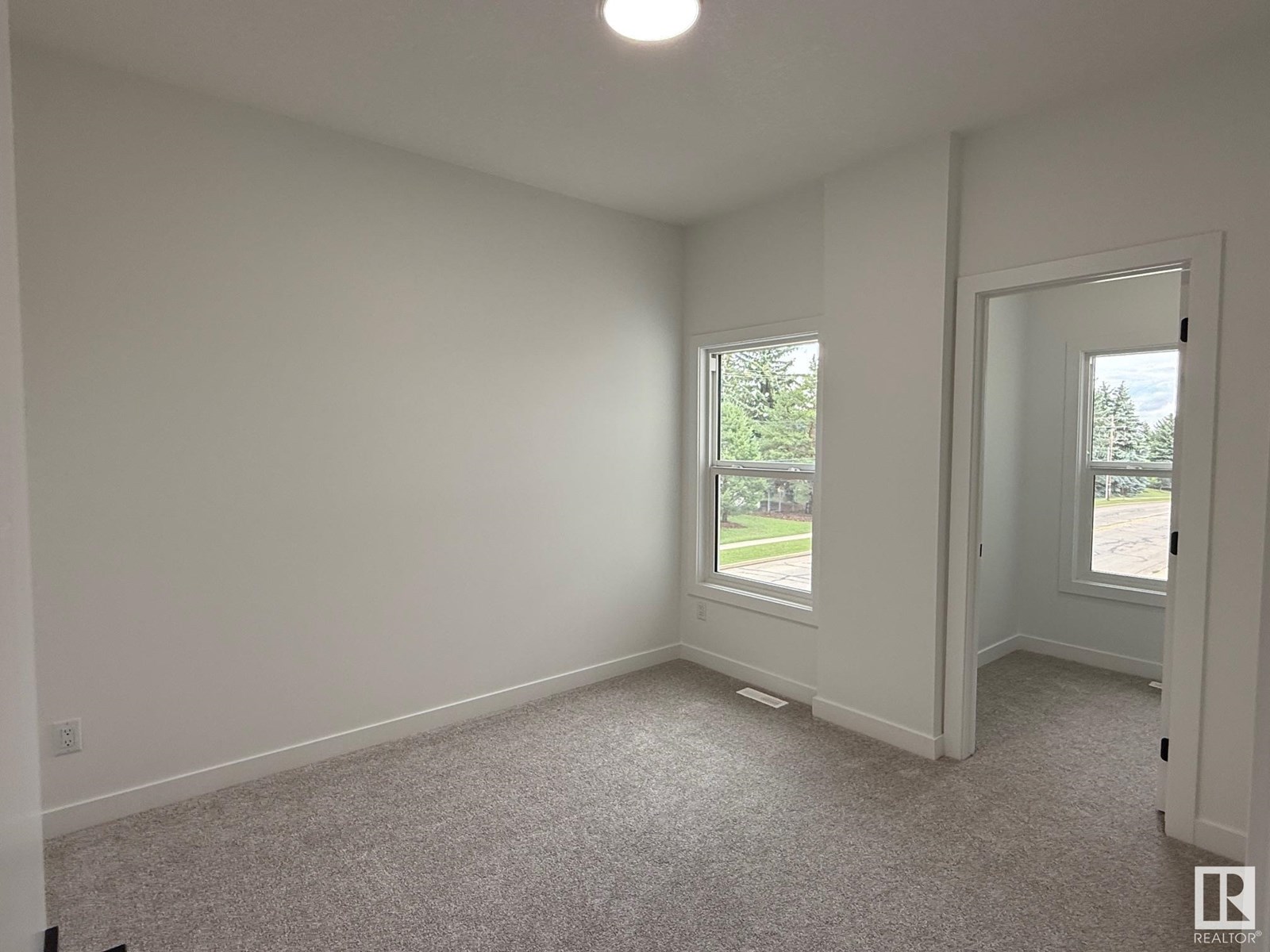 Photo 16 of 4912 46 St, Beaumont AB
