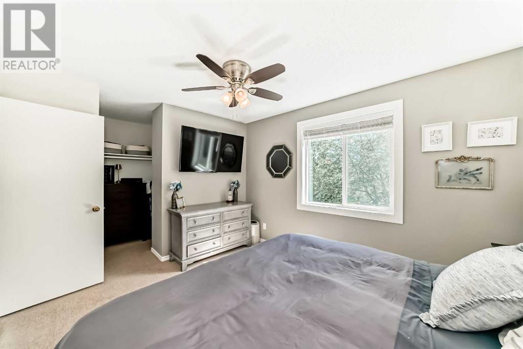 Single Family House for Sale in   Galbraith Drive SW Glamorgan Calgary 
