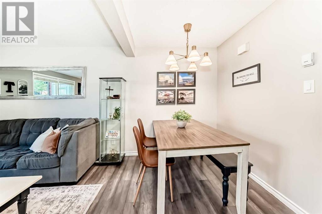 Single Family House for Sale in   Galbraith Drive SW Glamorgan Calgary 