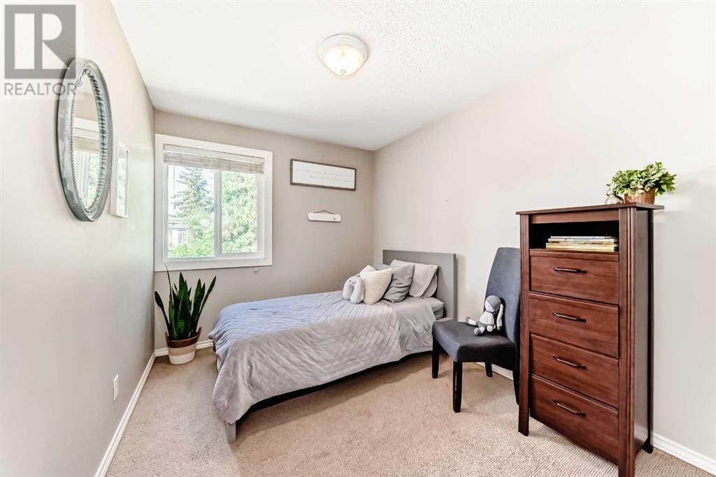 Single Family House for Sale in   Galbraith Drive SW Glamorgan Calgary 