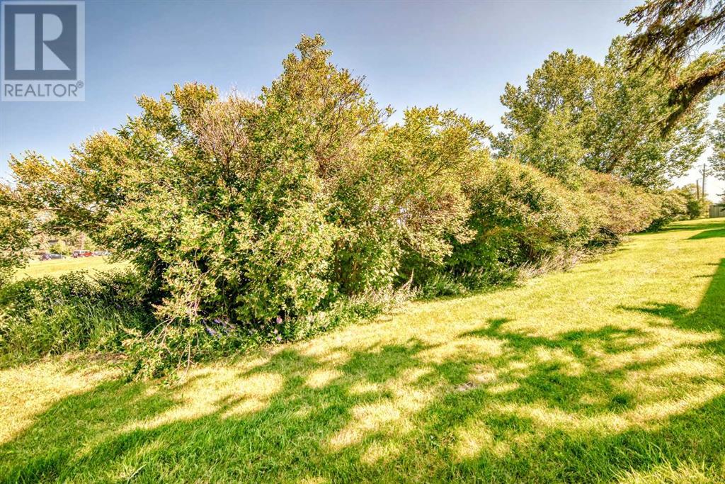 Single Family House for Sale in   Galbraith Drive SW Glamorgan Calgary 