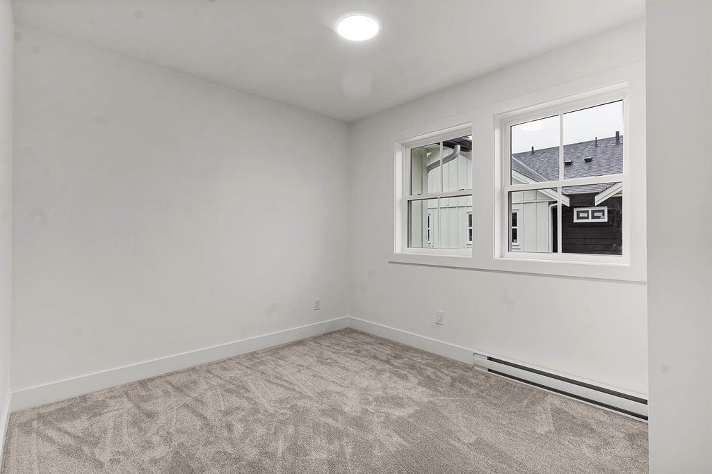 Photo 11 of 6 2360 Crescent Way, Abbotsford BC