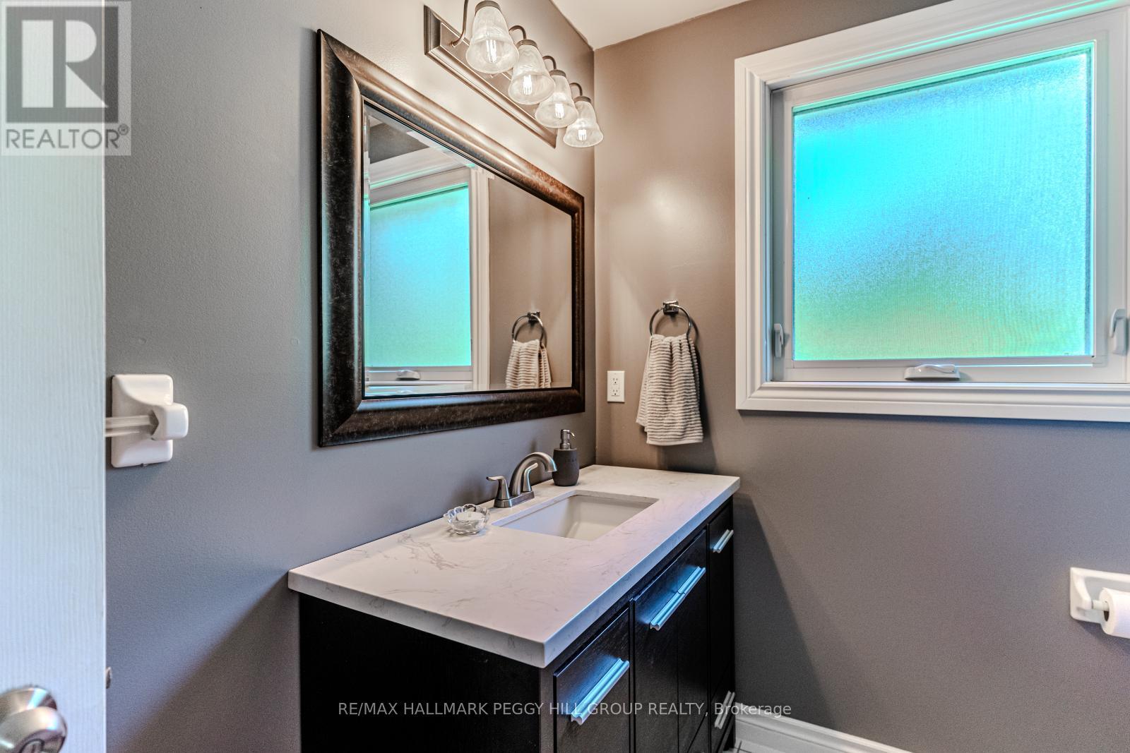 Photo 1 of 26 Royal Beech Drive, Wasaga Beach ON