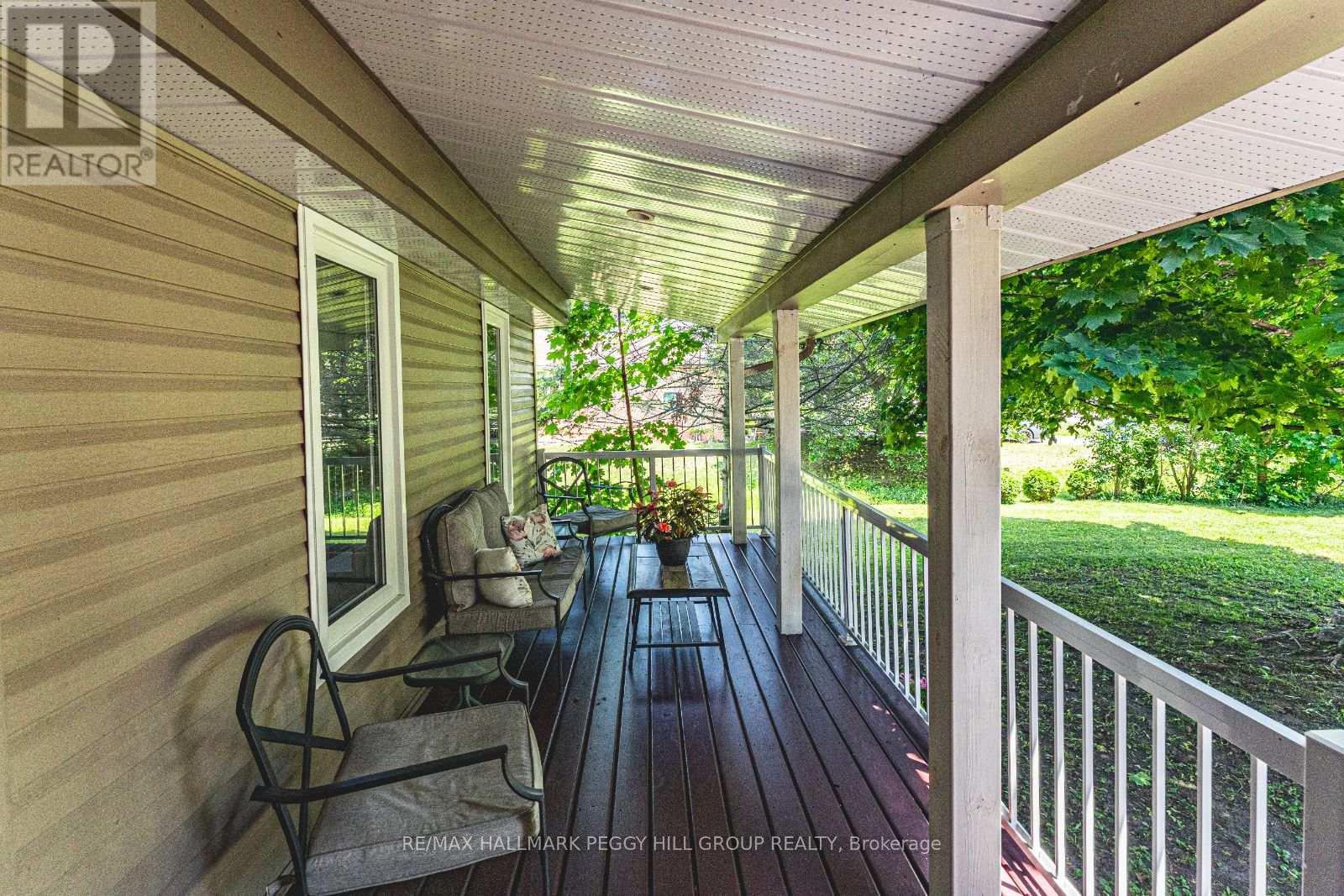 Photo 8 of 26 Royal Beech Drive, Wasaga Beach ON