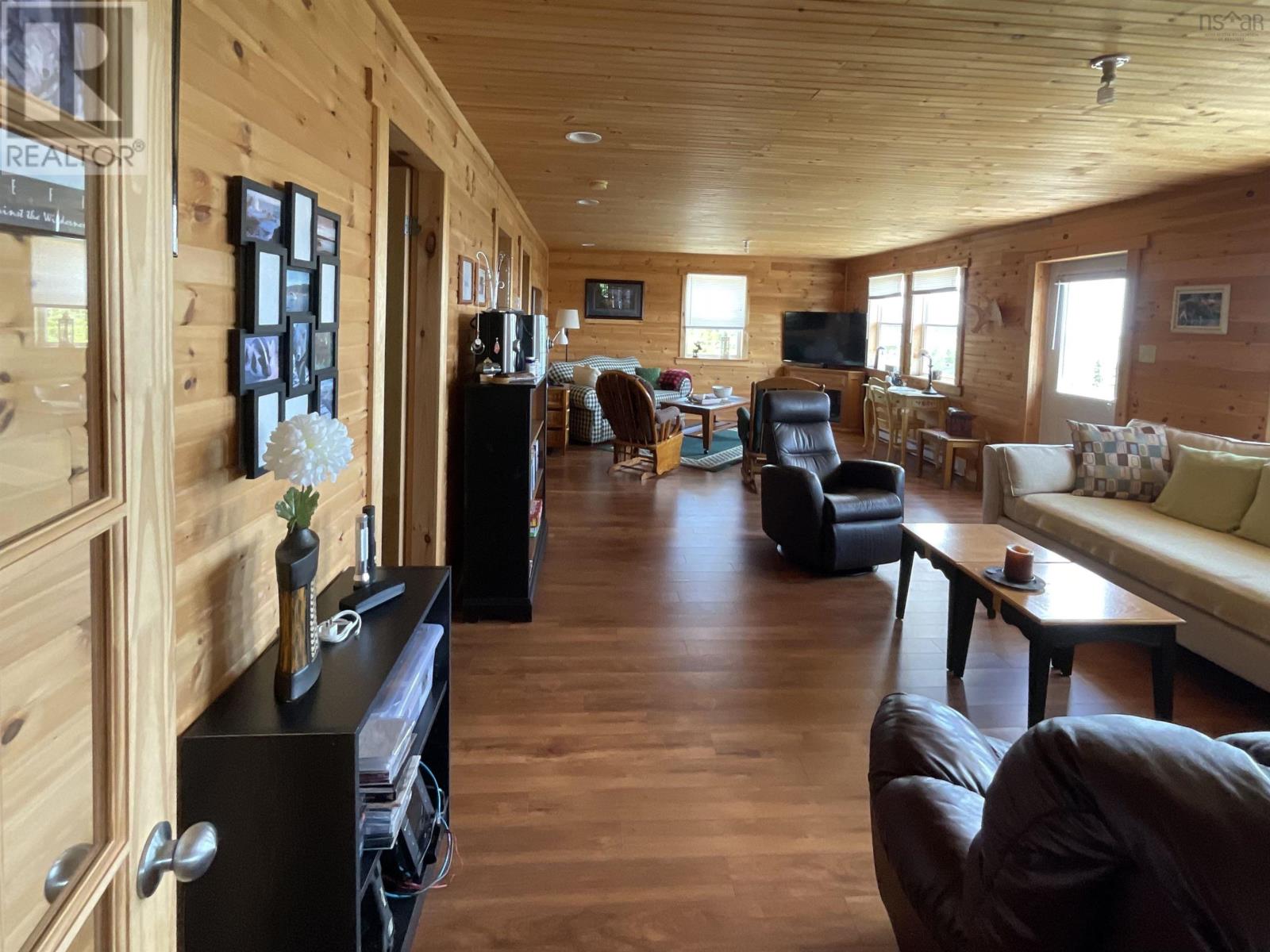 Property 9 of 18 of 39 R-24