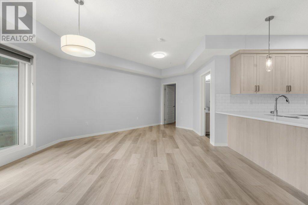Photo 12 of 319 40 Carrington Plaza Nw, Calgary AB