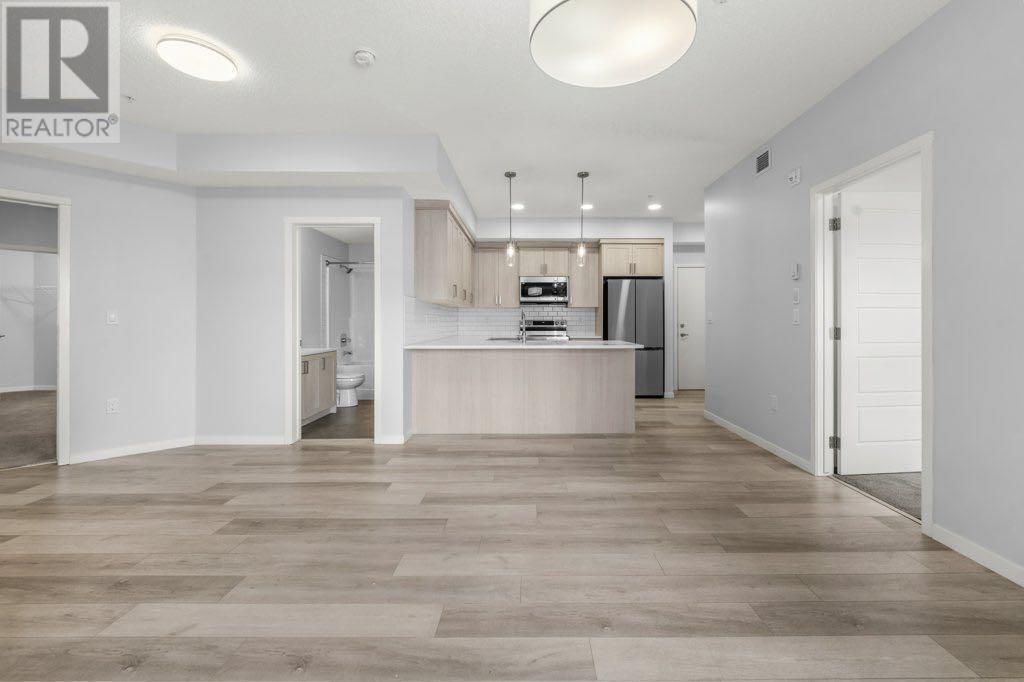 Photo 15 of 319 40 Carrington Plaza Nw, Calgary AB