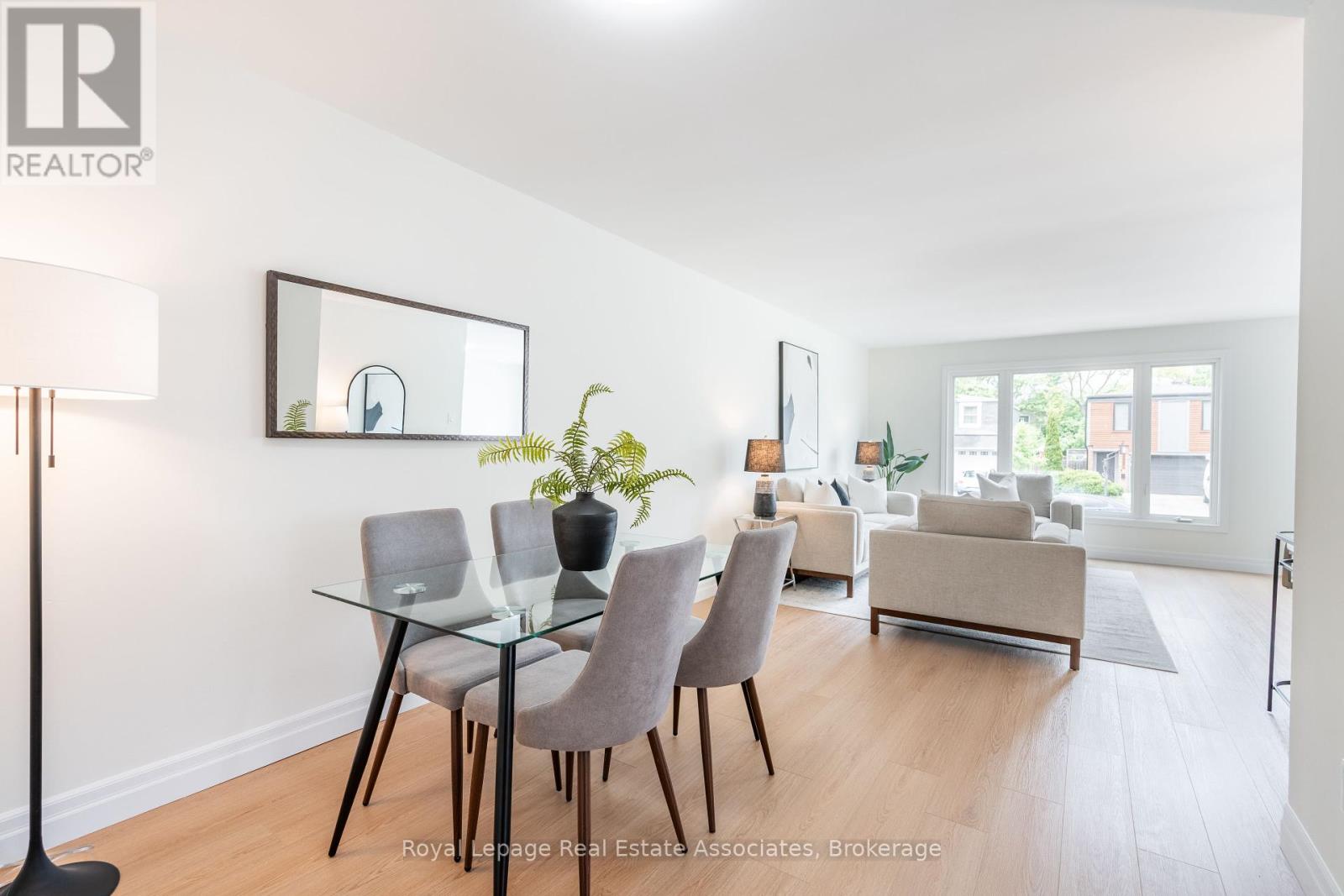 Photo 12 of 3348 Hannibal Road, Burlington ON