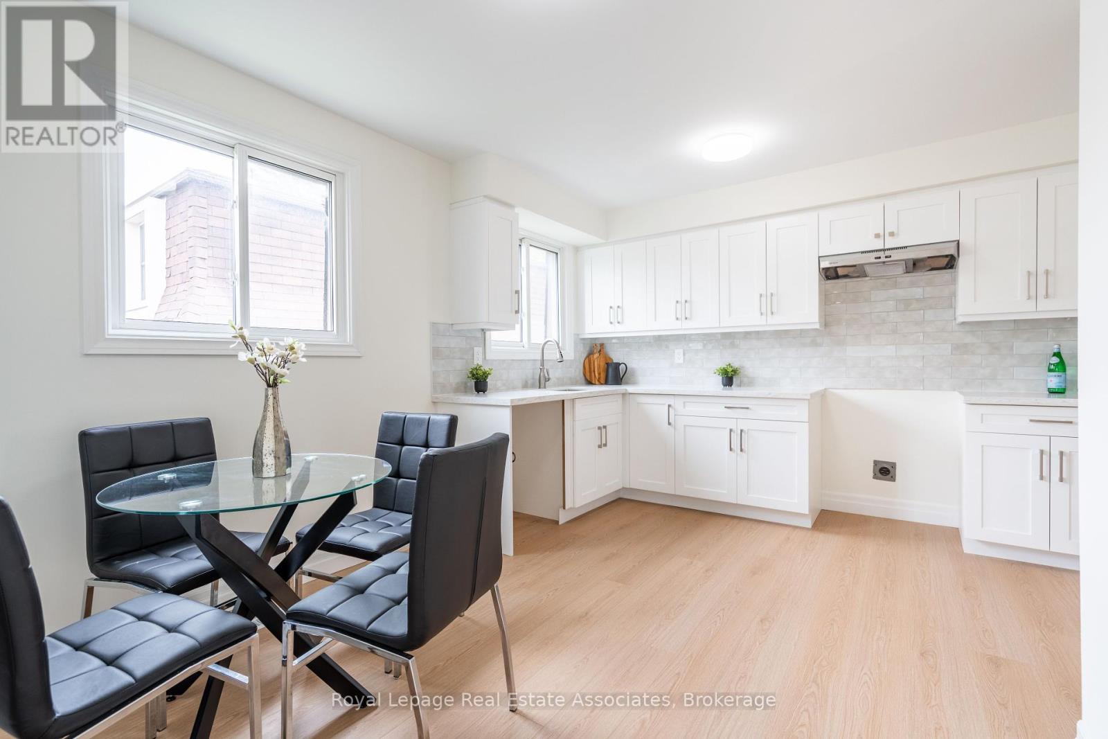 Photo 13 of 3348 Hannibal Road, Burlington ON