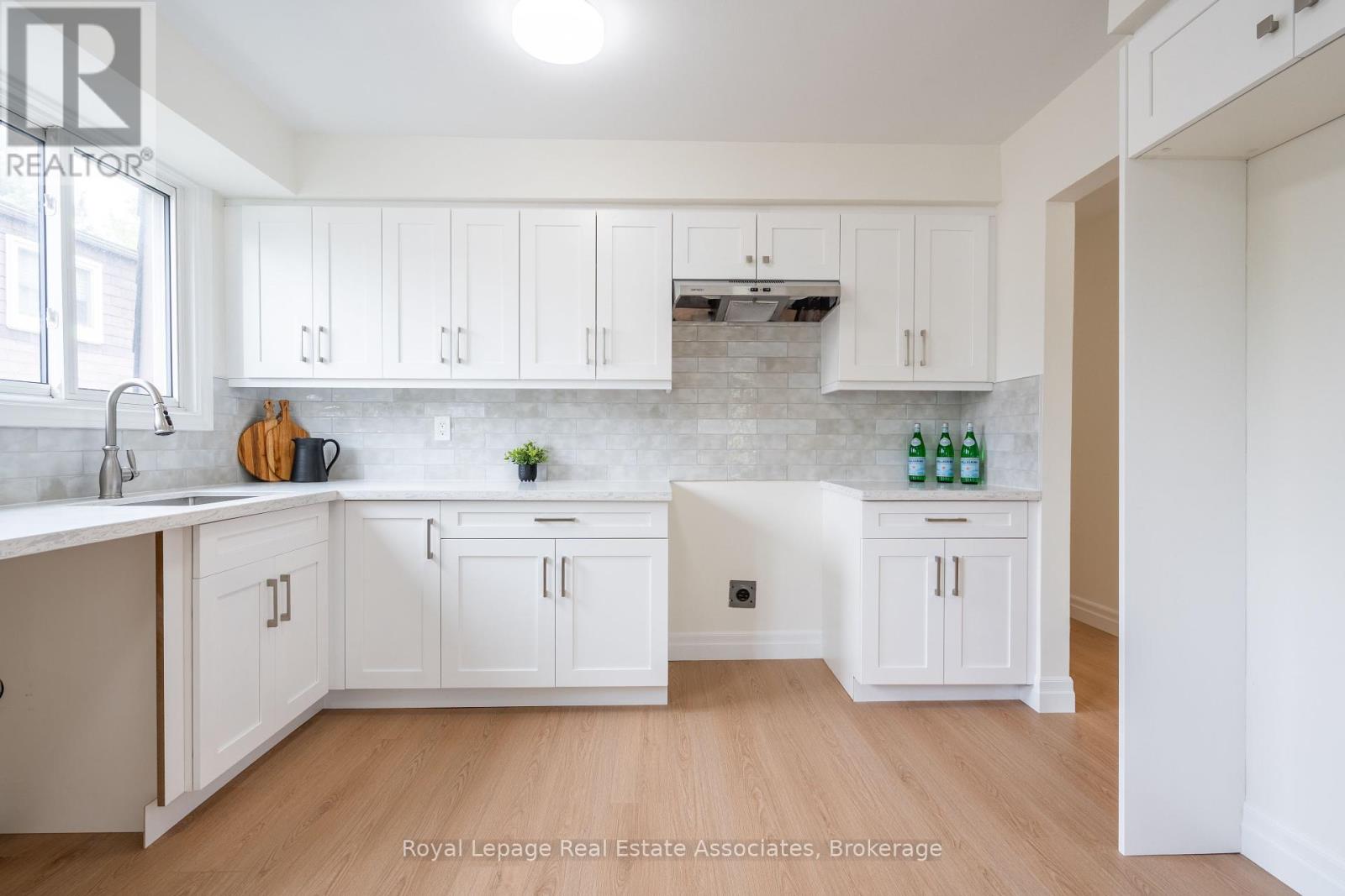 Photo 14 of 3348 Hannibal Road, Burlington ON