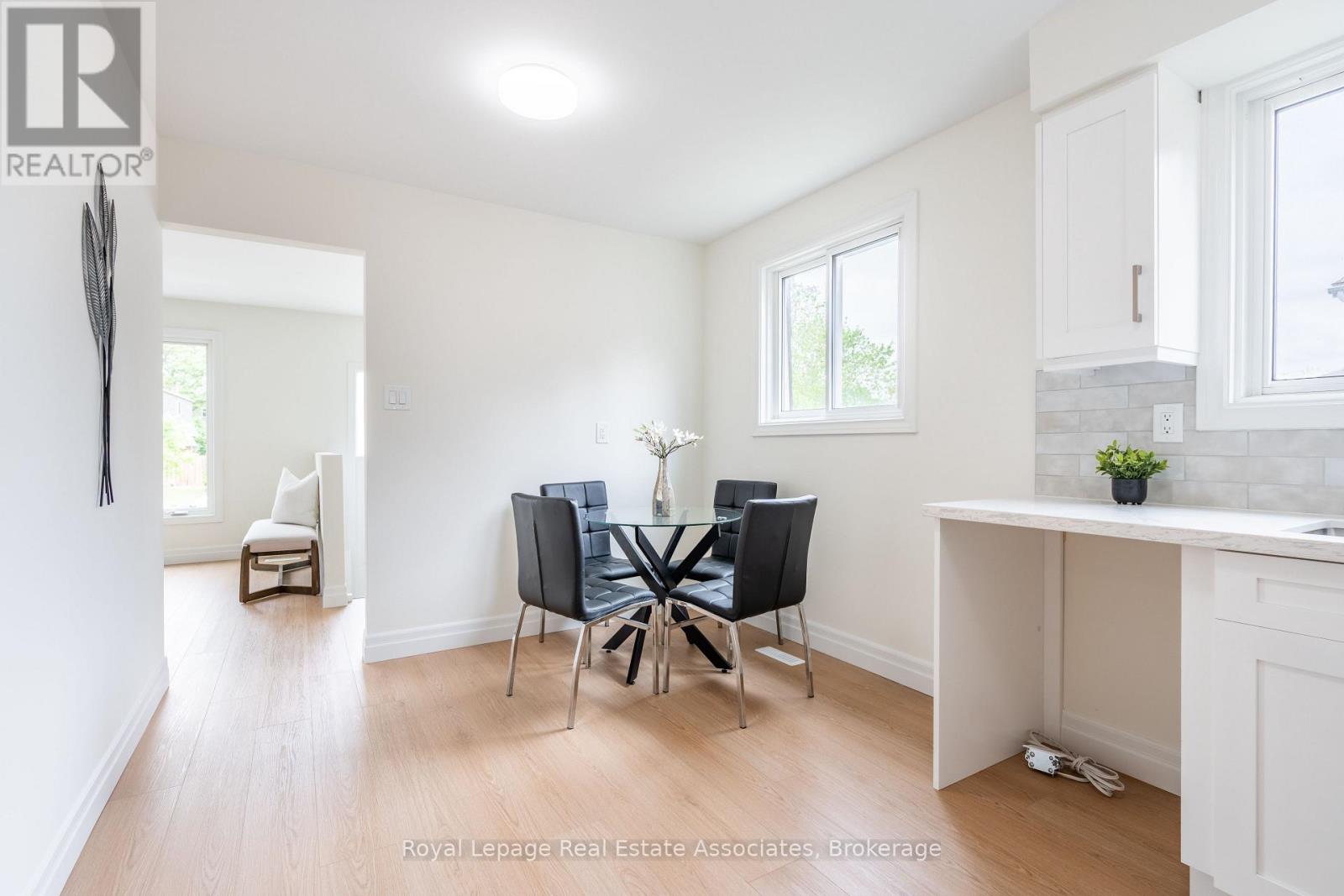 Photo 15 of 3348 Hannibal Road, Burlington ON