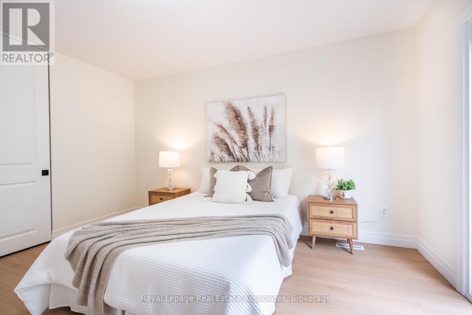 Photo 26 of 3348 Hannibal Road, Burlington ON