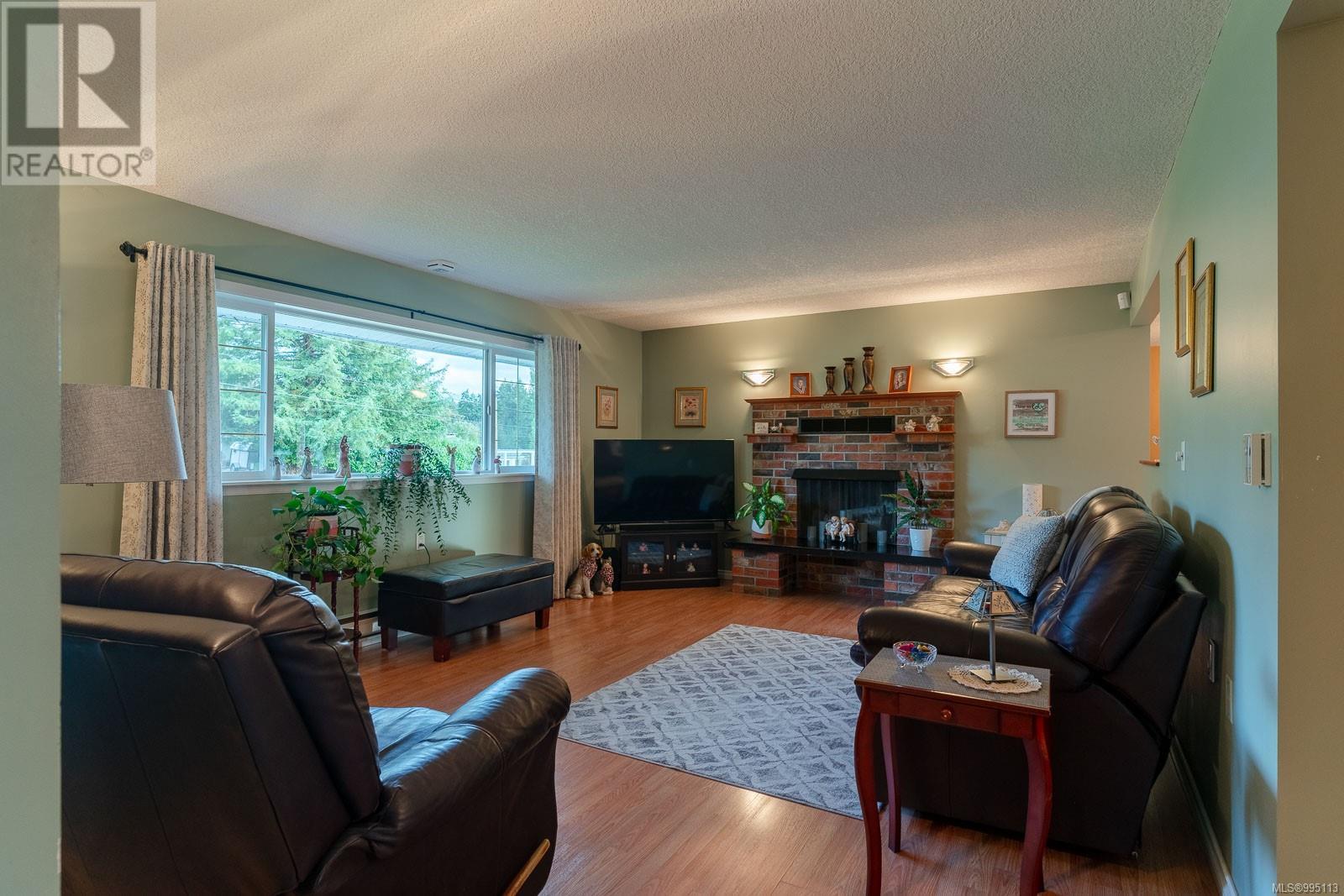 5854 Strathcona St, Port Alberni