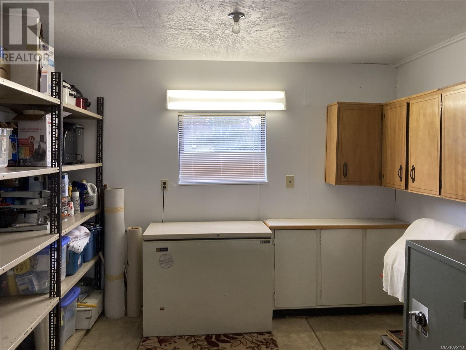 5854 Strathcona St, Port Alberni