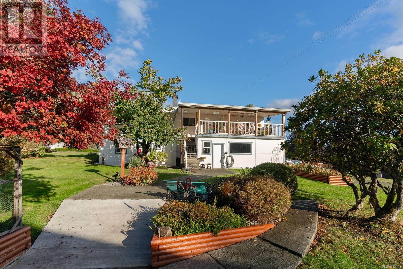 5854 Strathcona St, Port Alberni