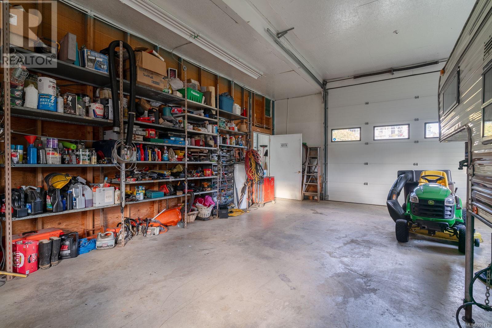5854 Strathcona St, Port Alberni