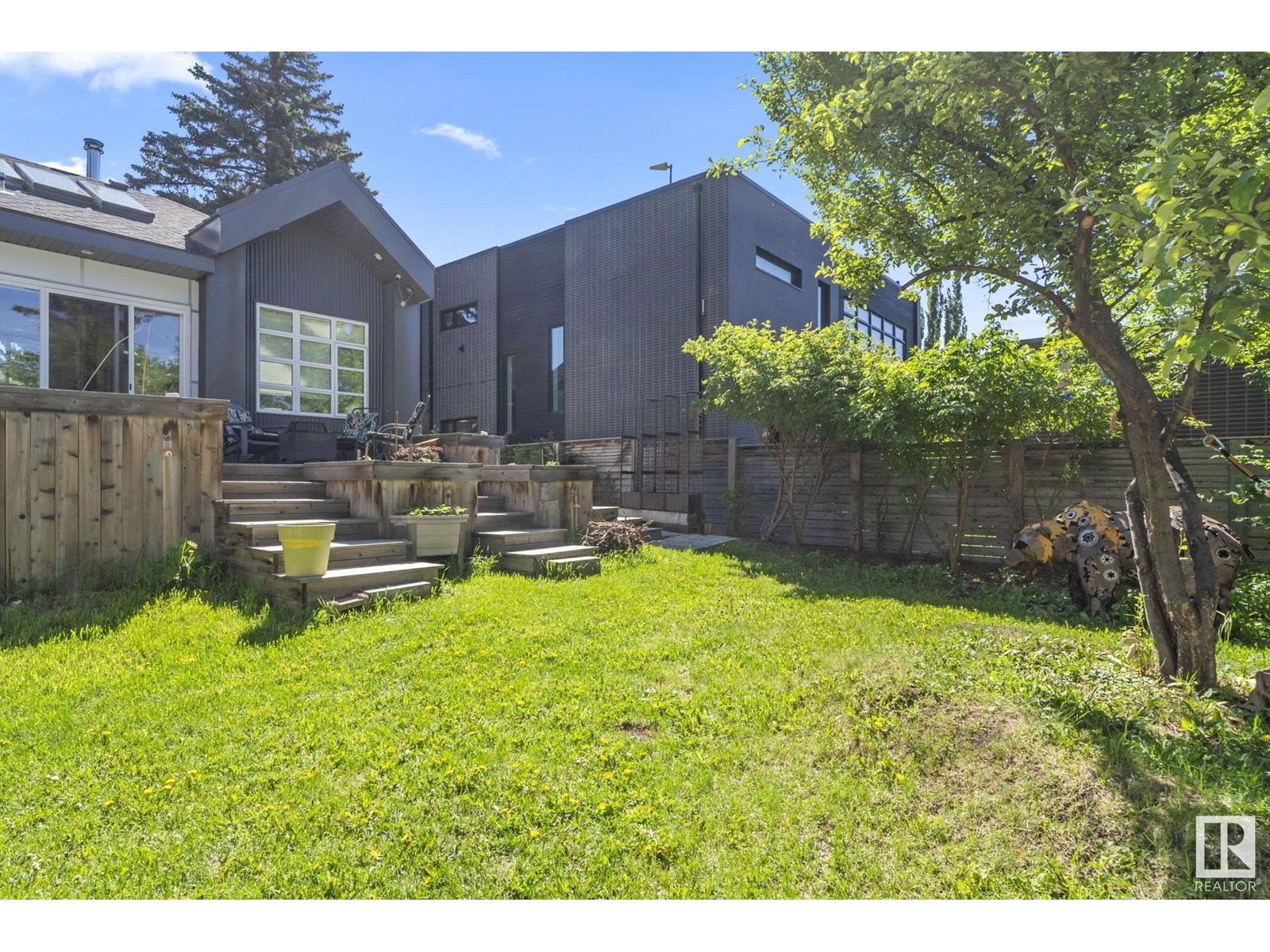 Photo 55 of 7222 119 St Nw, Edmonton AB