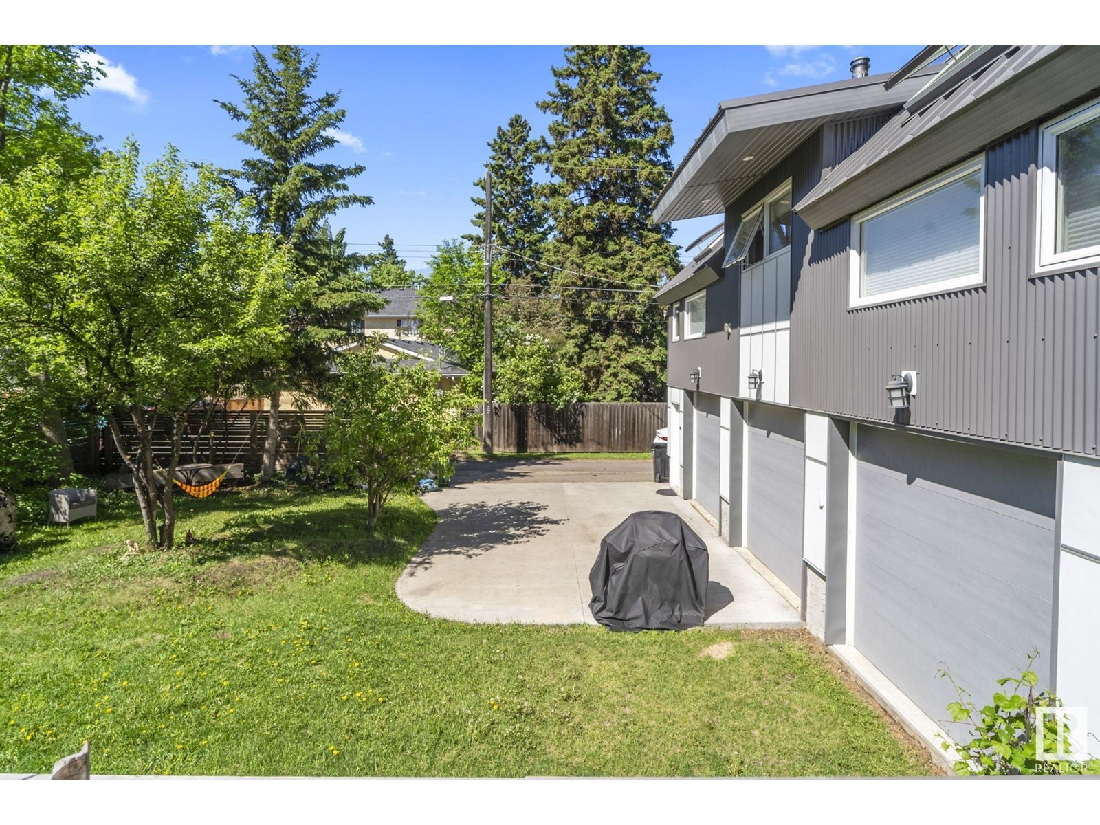 Photo 63 of 7222 119 St Nw, Edmonton AB