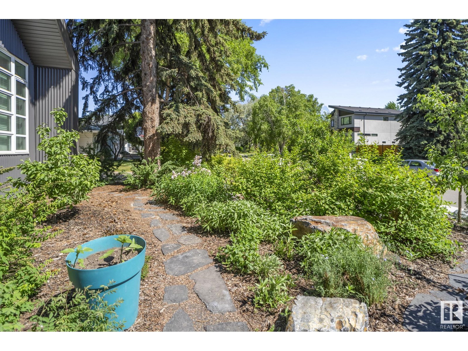 Photo 68 of 7222 119 St Nw, Edmonton AB