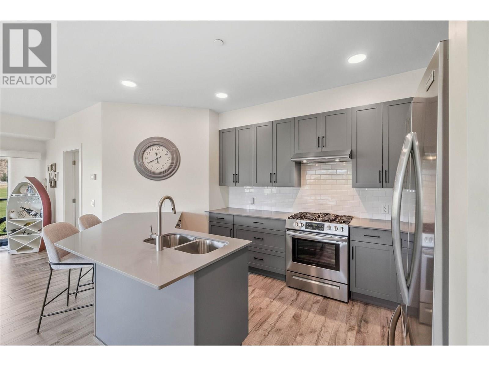 Photo 6 of 651 Dunes Drive Unit 101, Kamloops BC