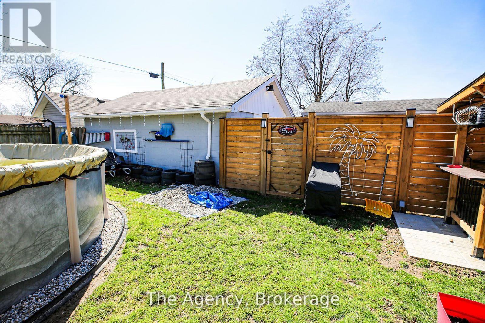 Photo 18 of 14 Heywood Avenue, St Catharines ON